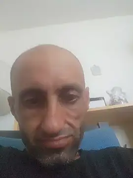 Osamabinfuckn Шоу с уебкамера
