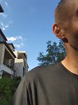 Osamabinfuckn Pertunjukan Webcam