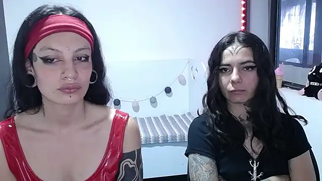 Pokazy przed kamerką – _onthary_6