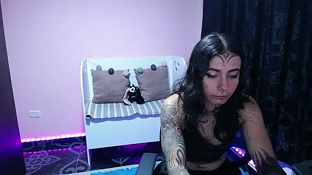 _onthary_6 Live XXX-chat