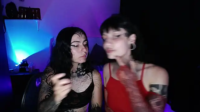 _onthary_6 Show in webcam