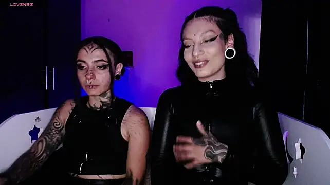 _onthary_6's Live XXX Chat