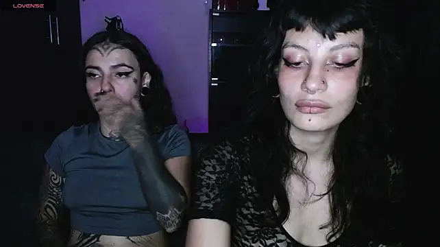 _onthary_6 Chat XXX in diretta