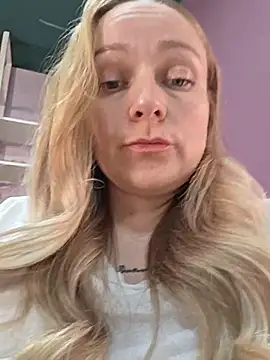 Bondgirl_013 – webcam-show