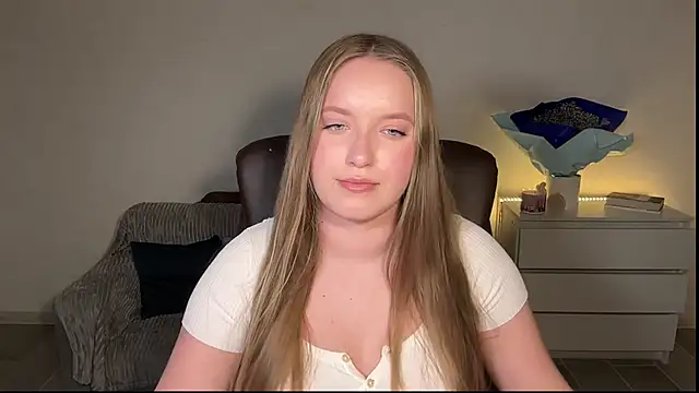 Chatroom XXX en direct de EvaMaddison