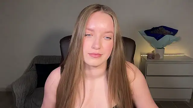 EvaMaddison's Live XXX Chat