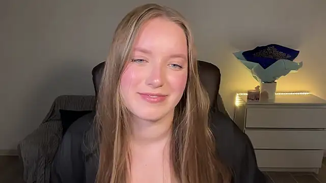 Chatroom XXX en direct de EvaMaddison