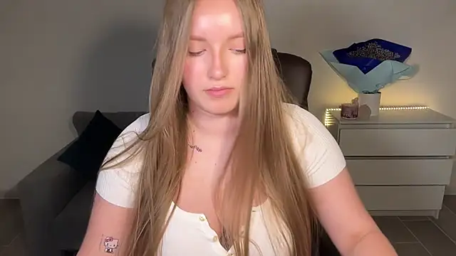 EvaMaddison's Live XXX Chat