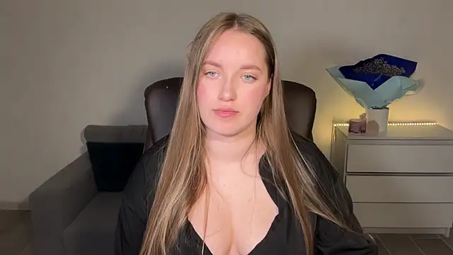 EvaMaddison's Live XXX Chat