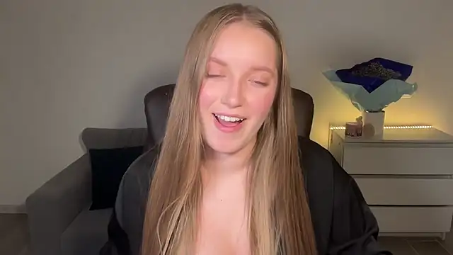 Chat +18 de EvaMaddison ao vivo