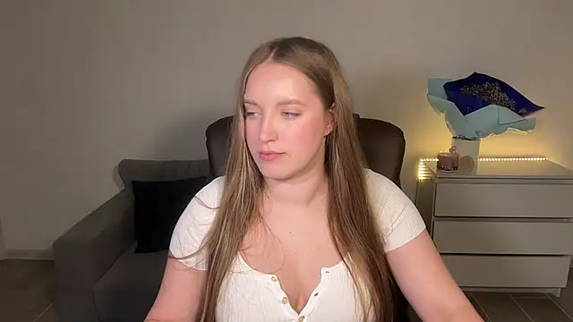 XXX chat uživo modela EvaMaddison