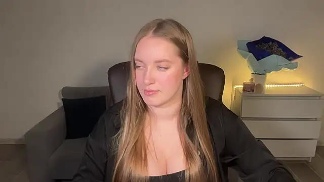 XXX chat uživo modela EvaMaddison