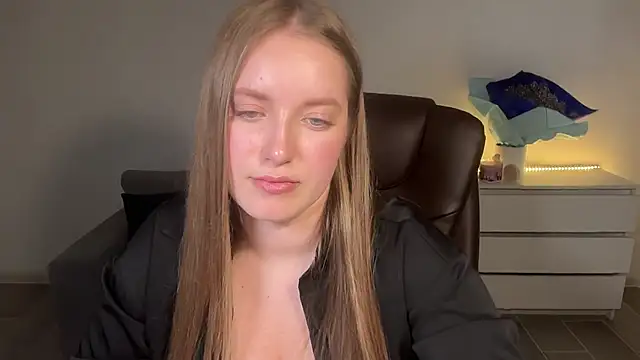 EvaMaddison's Live XXX Chat