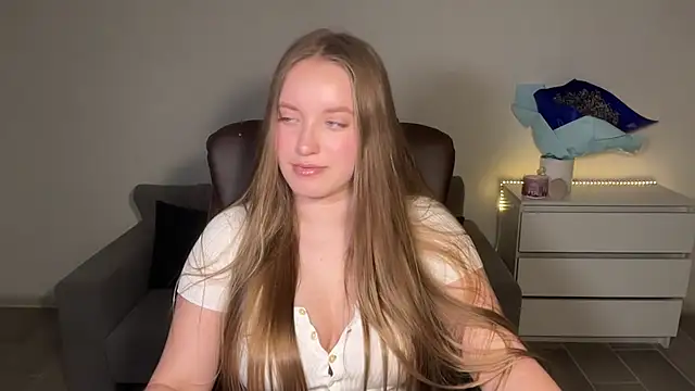 EvaMaddison – Naživo XXX chat