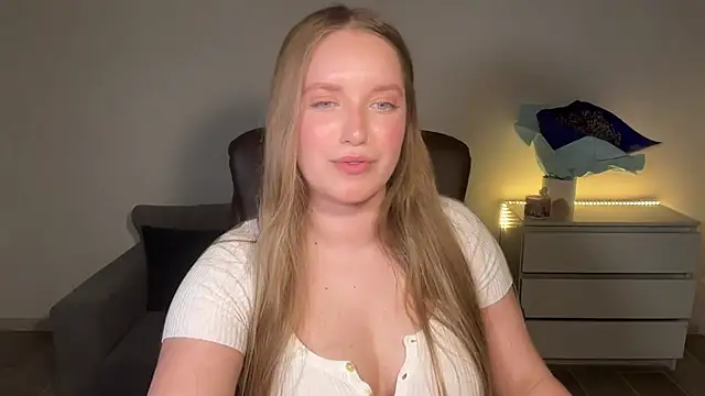 EvaMaddison 即時 XXX 聊天