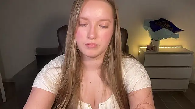 Chat +18 de EvaMaddison ao vivo