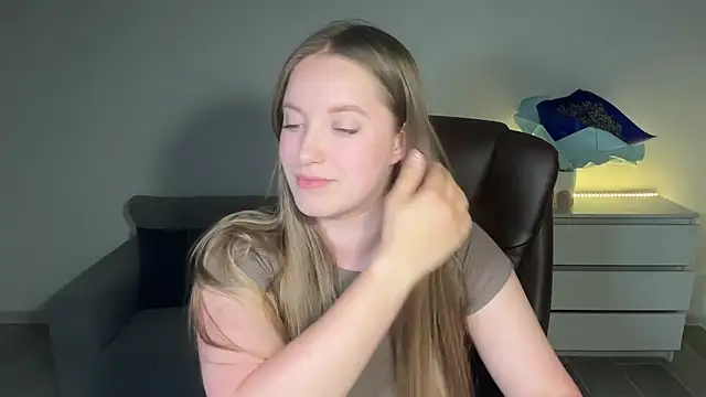EvaMaddison's Live XXX Chat