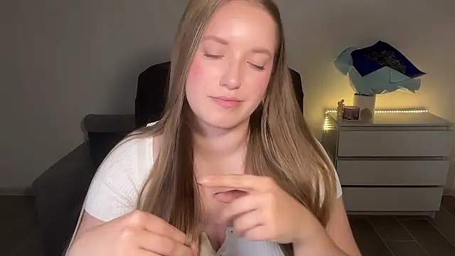 צ'אט XXX בשידור חי של EvaMaddison