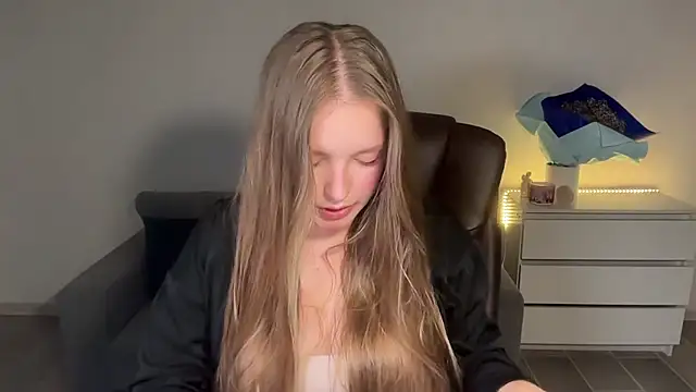 צ'אט XXX בשידור חי של EvaMaddison