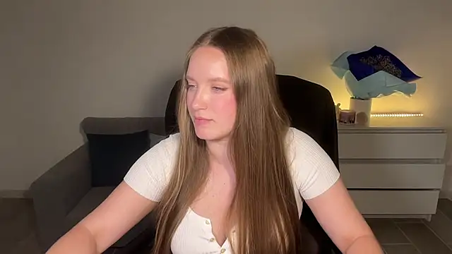 EvaMaddison live XXX chat