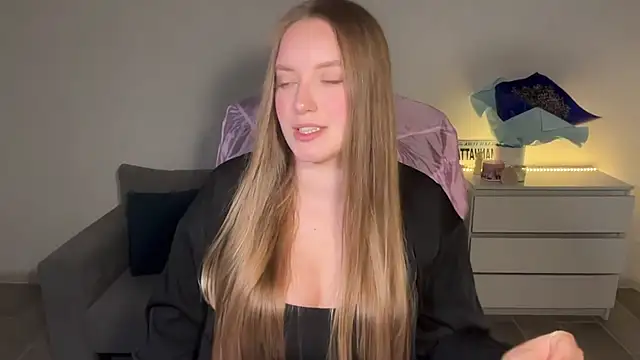 EvaMaddison – Naživo XXX chat