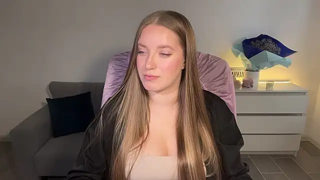 EvaMaddison live XXX chat