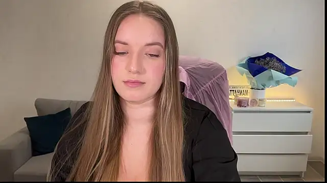 EvaMaddison: онлайн-секс-чат
