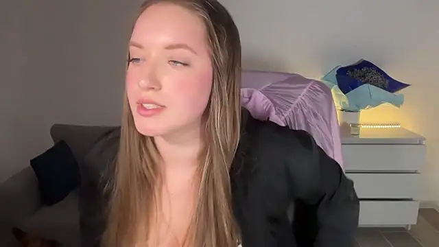 הופעת וובקאם של EvaMaddison