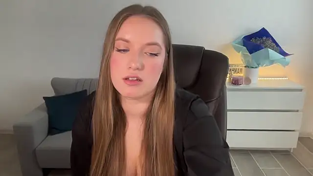 EvaMaddison: вебкам-шоу
