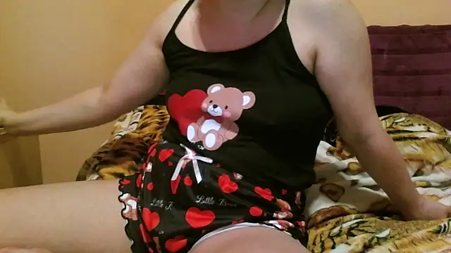 FemDom32 webkamerás műsora