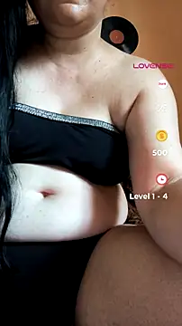 FemDom32's Live XXX Chat