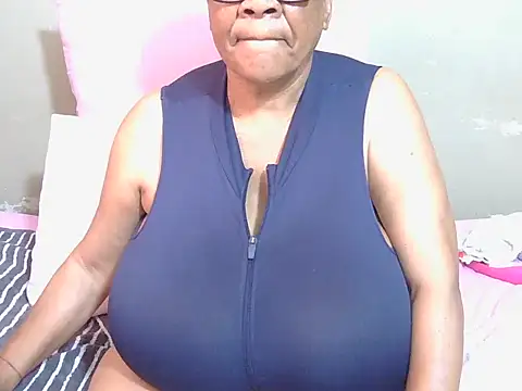 Chatroom XXX en direct de DairyQueen2