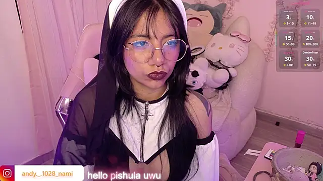 Nami_usagi's Webcam Show