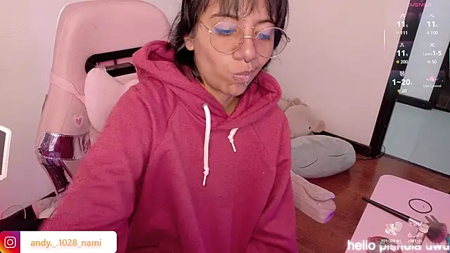 Nami_usagi Show in webcam