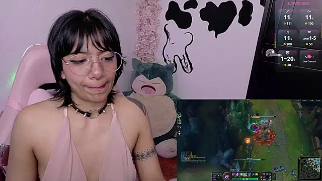 Chat XXX en directo de Nami_usagi