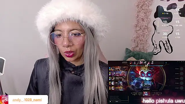 Nami_usagi's Webcam Show