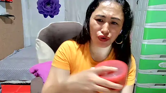 Chatroom XXX en direct de Filipina_Desire