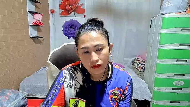 Filipina_Desire Live XXX-Chat