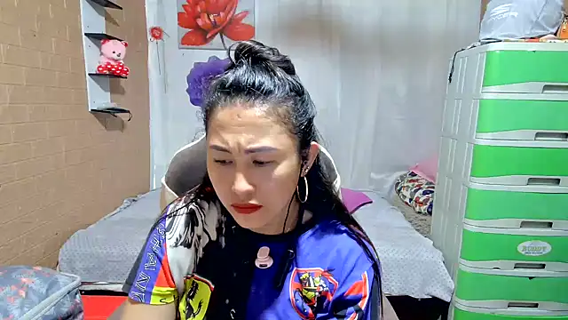 دردشة Filipina_Desire الجنسية المباشرة