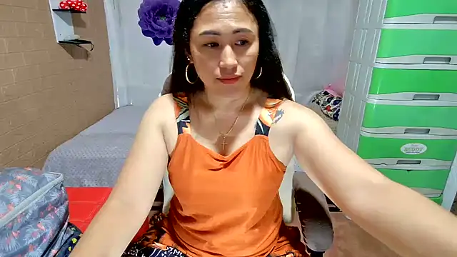Filipina_Desire's Live XXX Chat