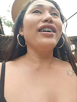 Filipina_Desire: απευθείας συνομιλία ΧΧΧ