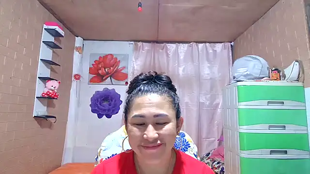 Filipina_Desire Live XXX-Chat