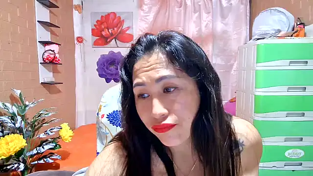 Chat +18 de Filipina_Desire ao vivo