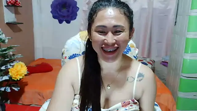 Chat XXX en directo de Filipina_Desire