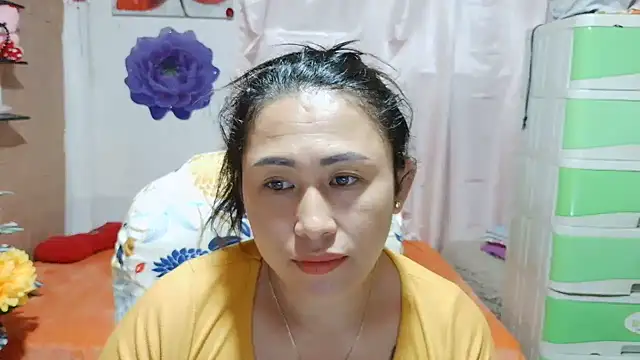 Filipina_Desire's Live XXX Chat
