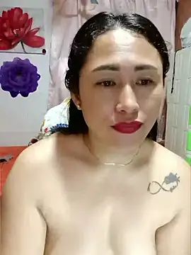 Filipina_Desire – Live XXX-chat