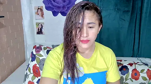 Онлайн чат XXX Filipina_Desire