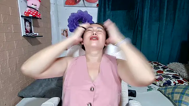 Filipina_Desire's Live XXX Chat