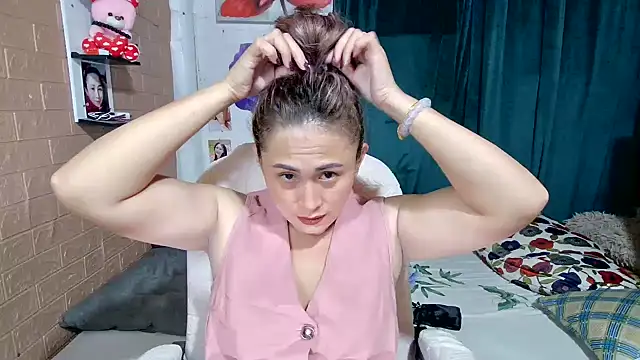 Filipina_Desire's Live XXX Chat