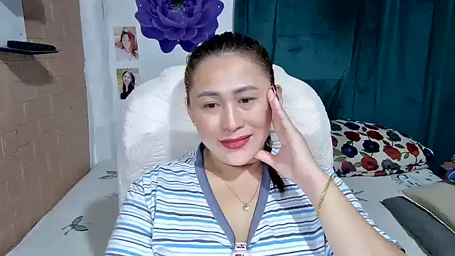 Filipina_Desire 现场XXX聊天